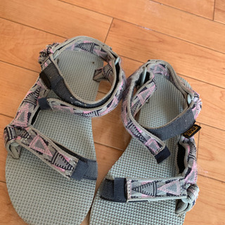 teva サンダル中古24.5  状態よし
