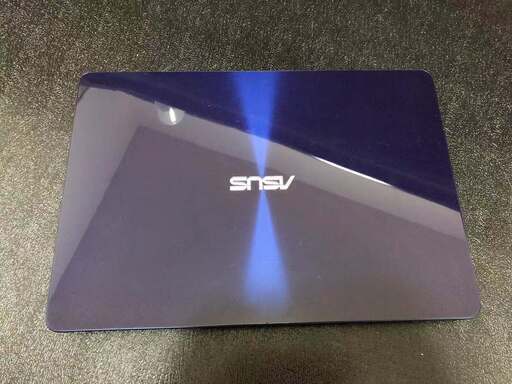 ASUS 14インチ ZenBook UX430U Notebook ロイヤルブルー　i7-8550 512SSD 16GRAM US