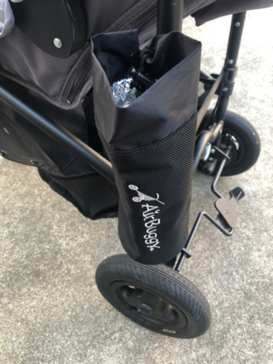 エアバギー　ココ　 ブレーキタイプ　グレー