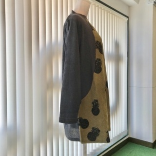 おしゃれ　トップスの画像