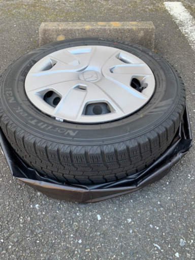 スタッドレスタイヤ　ホイール　185/65R15   4本セット