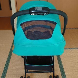 ベビーカー　デヨールの画像