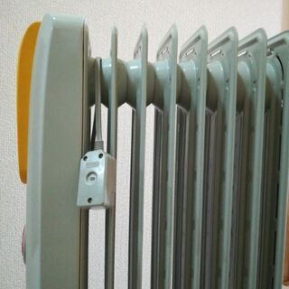 デロンギ　オイルヒーターの画像