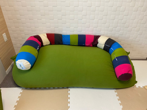 【取引中】Yogibo（ヨギボー）キャタピラー付き