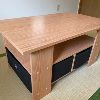 収納付きのローテーブル