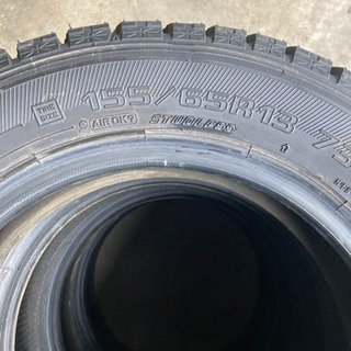 スタッドレスタイヤ　イボ付き　アイスナビ6  155/65R13 グッドイヤー　②　の画像