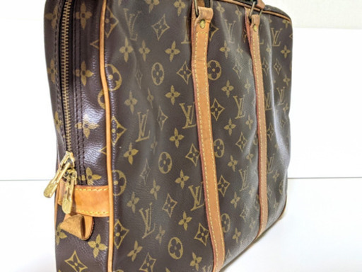 LOUIS VUITTON ポルト　ドキュマン•ヴォワヤージュ　男女兼用ビジネスバッグ