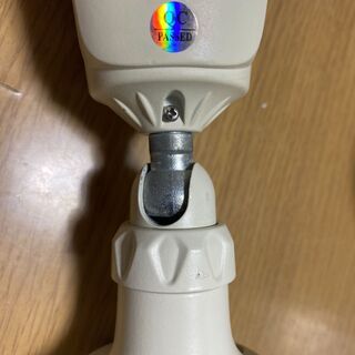 ダミーに！壊れた防犯カメラの画像