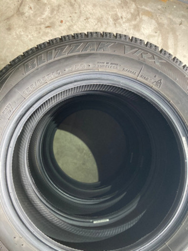 スタッドレス　ブリヂストン　ブリザック　VRX  155/65R14 中古　①