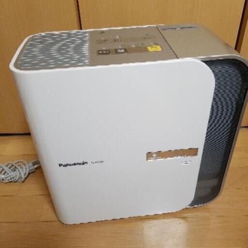 Panasonic加湿器。ﾅﾉｲｰ付き。中古。