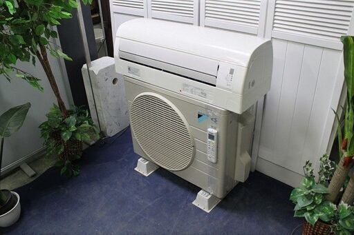 R2295) DAIKIN 中古 ダイキン AN28RCS-W 2.8Kw 光速ストリーマ搭載・お掃除エアコン （10畳・100V対応） ホワイト Cシリーズ 2014年製! エアコン 店頭取引大歓迎♪