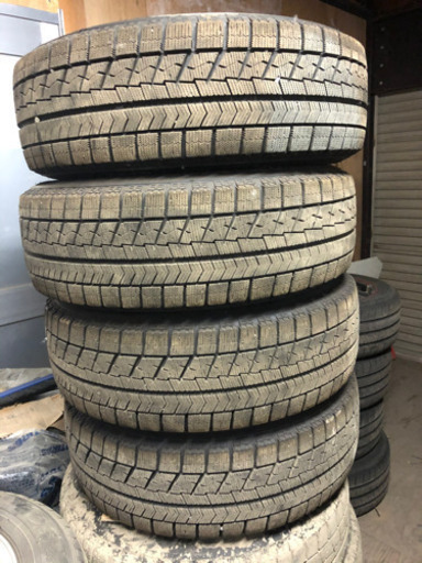 ブリヂストンVRX 195/65/15のホイール付きスタッドレス