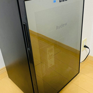 AUDEW　ワインセラー　大容量28本入りの画像