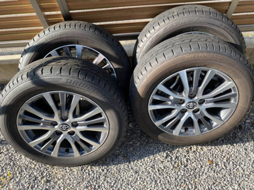 215/60 R18 96H ブリヂストン　タイヤ　エスティマ用　トヨタ純正　ホイル付