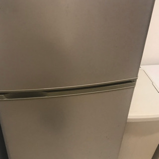 冷蔵庫を0円でお譲りします。