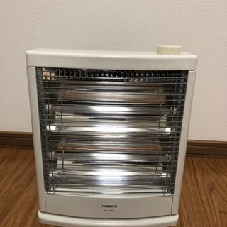 山善　小型ヒーターの画像