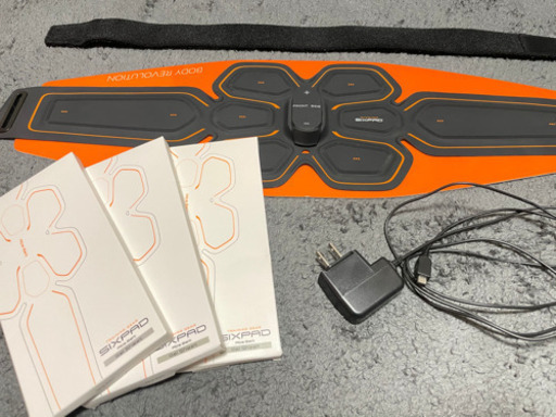 Abs Belt(アブズベルト)SIXPAD-シックスパッド　お腹周り用　ウエスト・腹筋ベルト　S/M/Lサイズ(ウエスト)