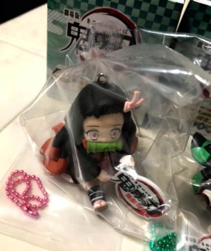 鬼滅の刃☆劇場版無限列車編チャーム付きフィギュア全5種