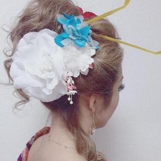 ライン→fln6848bにお問い合わせください。ヘアメイク求人募集中★未経験者歓迎の画像