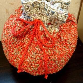 アクリルや、コットン毛糸を譲ってください。