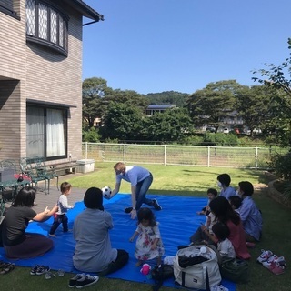 👨‍👩‍👧‍👦親子英会話クラス🎉北國新聞に紹介されました👶の画像