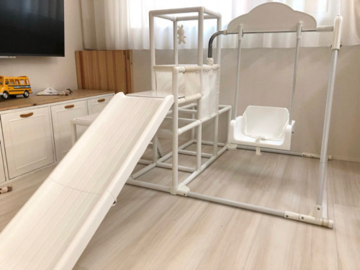 【お引き取り先決定！】１台４役、ジャングルジム（ホワイト）