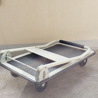 積載荷重150kgで重いものも楽々運べる！台車　ブラック 折りた...