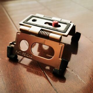 取引完了　マンフロット カメラスタビライザー 797