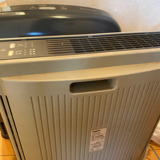 空気清浄機の画像