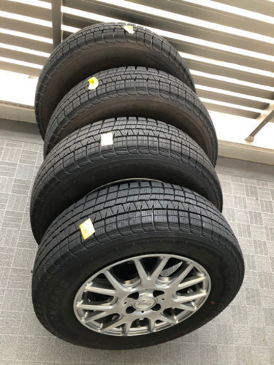 【値下】スタッド & アルミホイール　185/70R14
