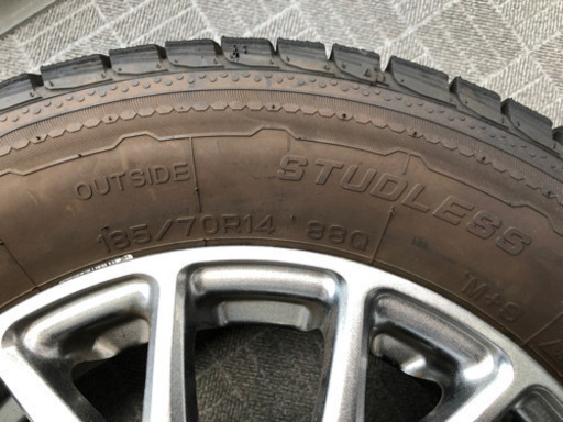 【値下】スタッド & アルミホイール　185/70R14 