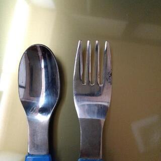 [お値下げしました]お弁当用 箸、フォーク、スプーンセットの画像