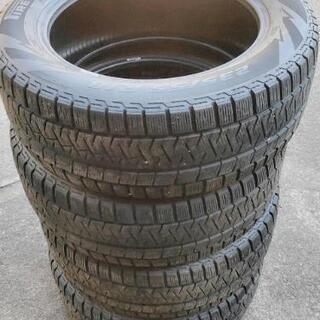 17年製 235/55R18 4本セット スタッドレスタイヤPIRELLI ピレリ ICE ASIMMETRICO  アイス アシンメトリコ 