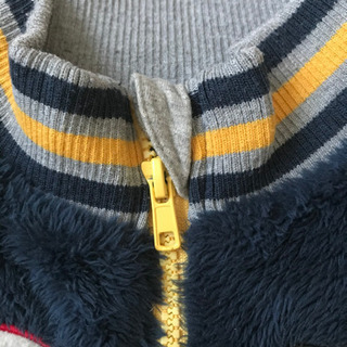 ジャンパー　サイズ95の画像