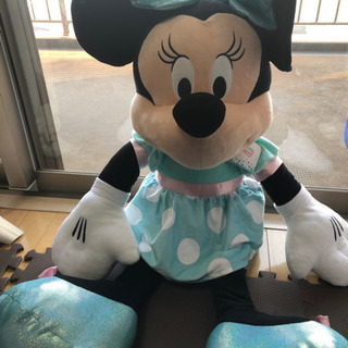 ミニーちゃん人形