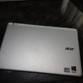 windows10 2in1タブレットacer Aspire P3の画像