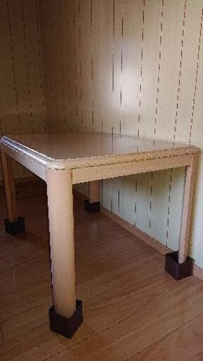 コタツテーブル 布団と四脚椅子付き