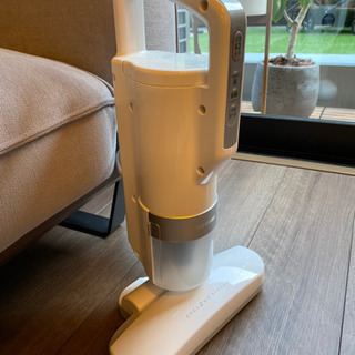 アイリスオーヤマ　布団掃除機