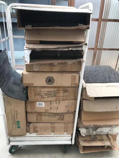 訳あり新品 タイルカーペット