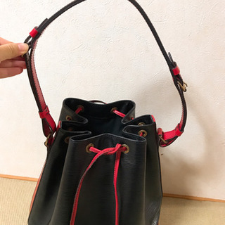 【美品】ルイヴィトン エピ 巾着バッグの画像