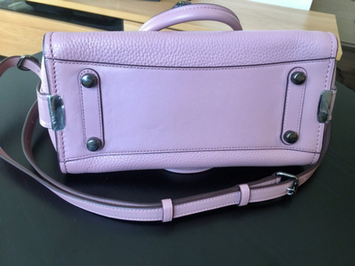 【未使用・最終値下げ】COACH コーチ　ブランド　レザー　ハンドバッグ　女性用　レディース　スワッガー27　ピンク　国内未色