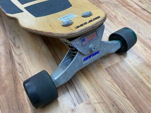 【店頭販売のみ】 CARVE BOARD のスケートボード『SURF STIK 7PLY』入荷しました！！