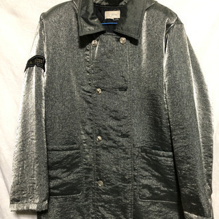 シルバーラメの大きめコート