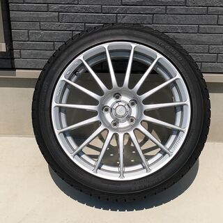 アルミ付きスタッドレスタイヤ　215/45R17 87Q　ヨコハ...