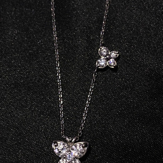 ダイヤ・プラチナネックレス