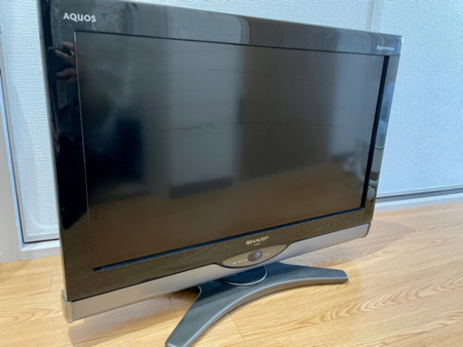 SHARP AQUOS液晶テレビ (26インチ) *2010年製