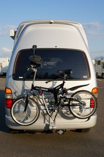 ＴＨＵＬＥスーリーサイクルキャリア【Ｔｈｕｌｅ Ｘｐｒｅｓｓ ９７０】新品特価限定２台