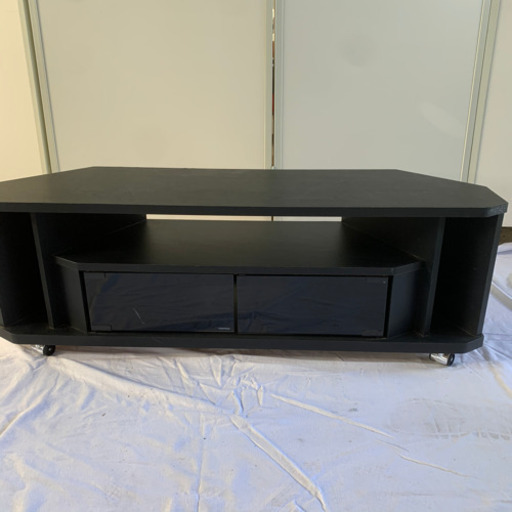 テレビ台　テレビボード　黒　TEMPERED  小型テレビ向け　単身向け