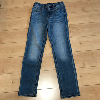 美品　GU ハイウエストシガレットアンクルジーンズ