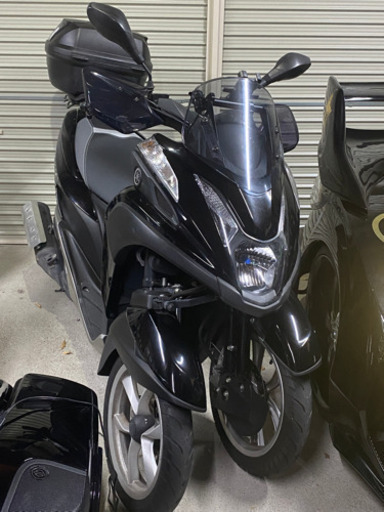 走行3000キロ　トリシティ125 自賠責５．11長い